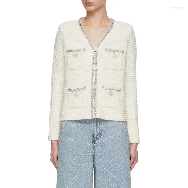 Designer femminile Designer Little Fragrance Giacca Donne 2024 French Temperamento di lusso Design a V-Neck Diamonds Cardigan White Knitted Top