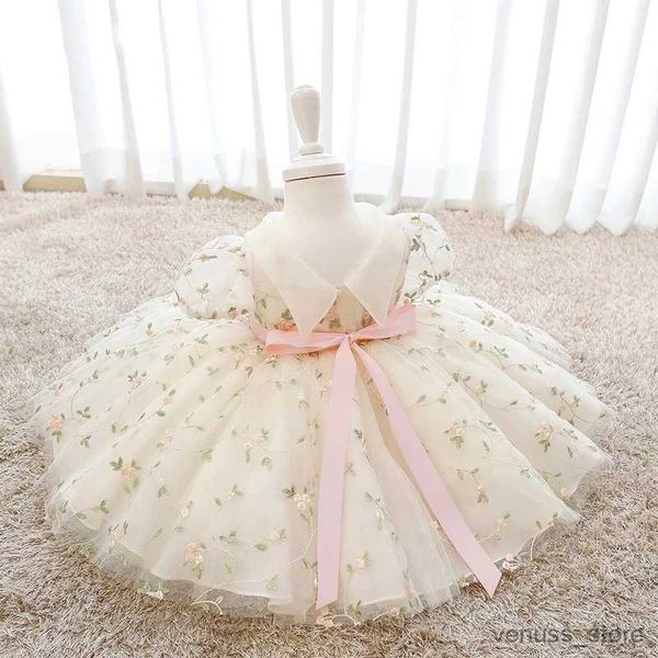 Abiti da ragazza Fiocco infantile 1 ° compleanno Abito da bambino Costumi Ricamo di fiori Abito da principessa per feste Abito da sposa bianco per bambino Abito da prima comunione