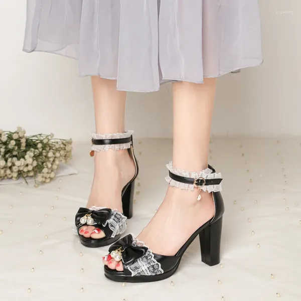 Sandalen Größe 33-43 Rosa Süße Reizende JK Lolita Mädchen Sommerschuhe Spitze Rüschen Design Peep Toe Bowtie Knoten Spike High Heels Frauen