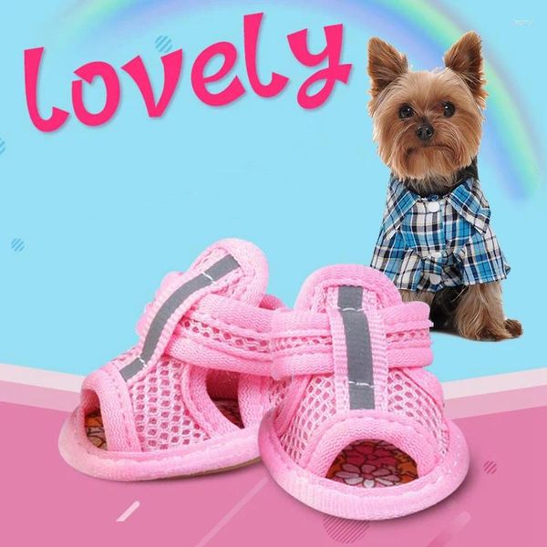 Köpek giyim 4pc/set kaymaz yaz ayakkabıları nefes alabilen sandalet spor ayakkabıları küçük köpekler için ayakkabı çorapları sevimli köpek kedi sapo cachorro