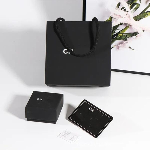 Caixa de presente para embalagem de joias de designer requintado: caixa de colar VelvetTouch, caixa de brinco preta elegante e impressão personalizada branca