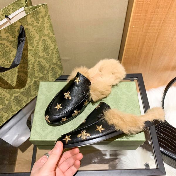 Chinelos Chunky Platform Shearling Mulheres Muller Sapato Designer Winter Room Sapatos Coelho Fur Fluffy Slides Meio Loafer Indoor Mules Sneaker Suede Slipper