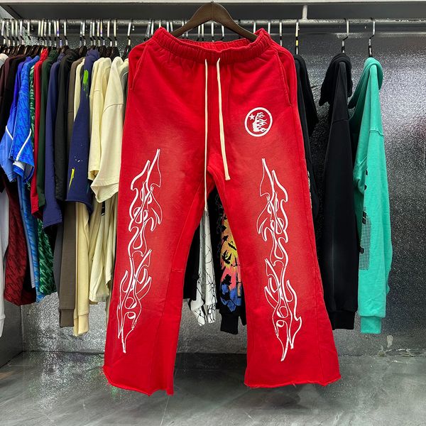 Jeans da uomo Hellstar Studio Red Flare pantaloni high street patchwork sport casual pantaloni pantaloni svasati pantaloncini Sweat Pantaloni da donna Coppia allentata