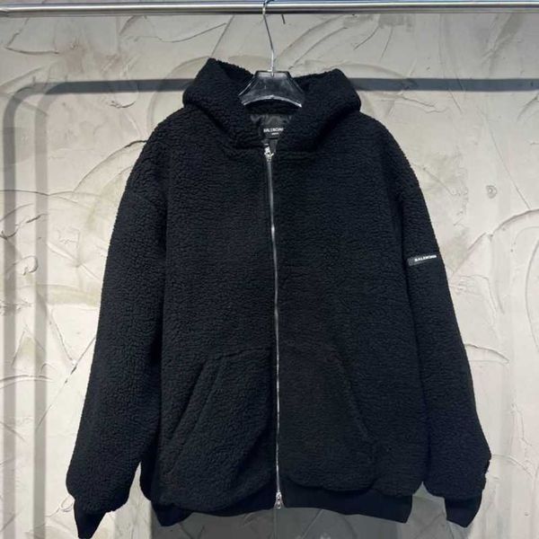 Giacca da uomo Cappotto di alta qualità parigino retrò stile americano con cappuccio in lana di agnello a spillo Street Trendy marchio minimalista versatile caldo