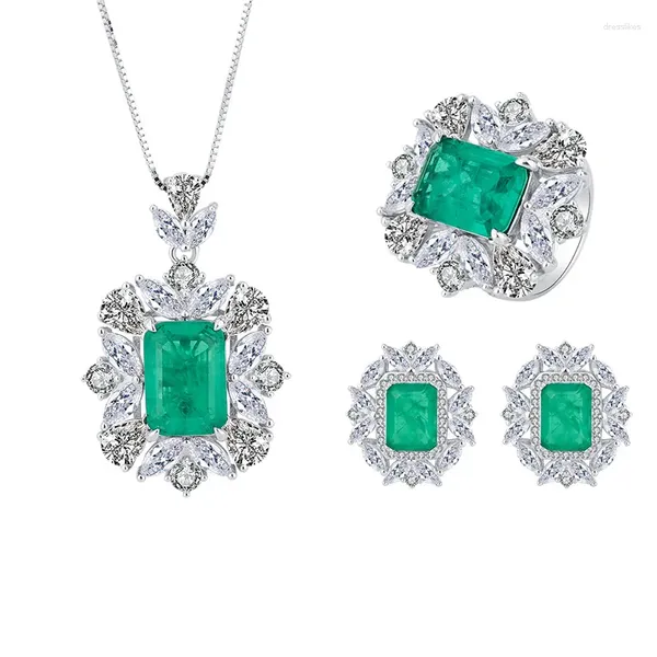 Anelli a grappolo Tendenza moda S925 Argento sterling intarsiato 5A Zircone Legno con verde smeraldo Collana con ciondolo Lady Anello Set di orecchini