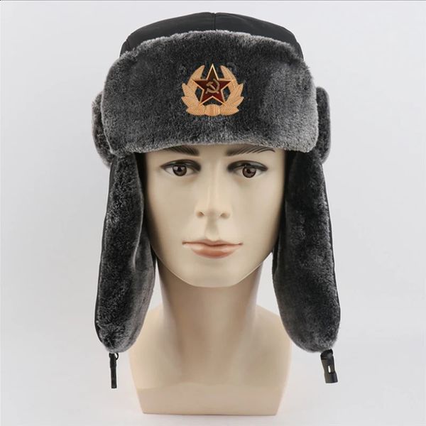 Chapéus de caçador WZCX Militar Rússia Emblema Piloto Bomber Chapéu Ushanka Manter Quente À Prova D 'Água À Prova de Vento Ao Ar Livre Earflap Homens Neve Caps 231219