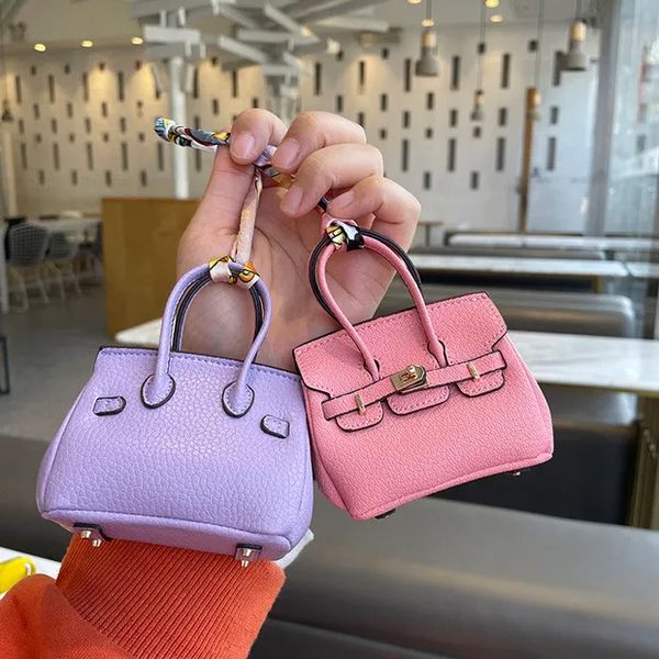 Portachiavi moda portachiavi borsa catena custodia Borse gancio chiavi firmate porta pacchetti borse gancio custodie per airpods auricolari Accessori mini pochette borsa da donna borsa da donna