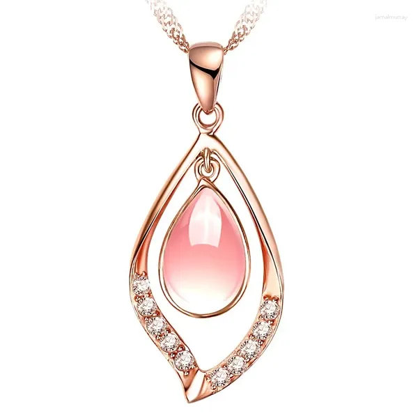 Kolye Kolyeleri Ociki Gül Altın Renk Ross Quartz CZ Pembe Opal Kolye Kadınlar Hediye Chokers Waterdrop Takı Toptan Damla