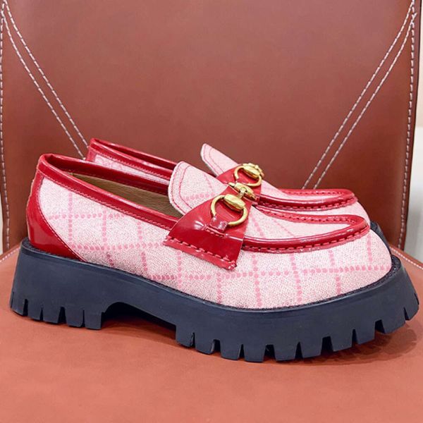 Plattform-Leder-Damen-Loafer-Designer-Mokassins-Freizeitschuhe-Gummi-Lug-Sohle-Bienen-gestickte Turnschuhe-Reise-Schuhe mit Box 500