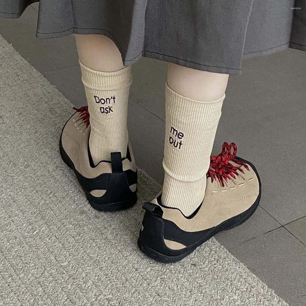 Mulheres meias bonito calcanhar carta algodão coreano homem não pergunte casa designer alfabeto de lã linha grossa casal mid-tube