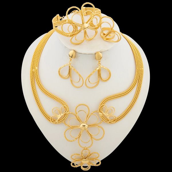 Set di gioielli da sposa Set di orecchini, collane di tendenza per Dubai, design elegante floreale e con bracciale, anello, gioielli da sposa 231219