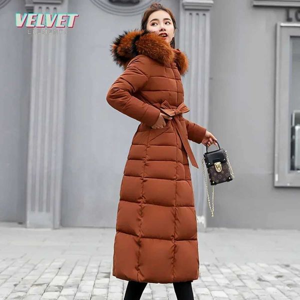 Parkas femininas v es 2023 novo algodão acolchoado forro parkas 3xl moda gola de pele jaqueta de inverno feminino longo casaco de inverno com capuz j231227