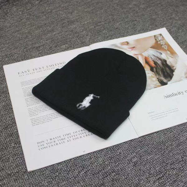 Cappello lavorato a maglia di design classico Cappello ricamato polo da donna Berretto berretto Cappello in lana intrecciata caldo regalo di compleanno