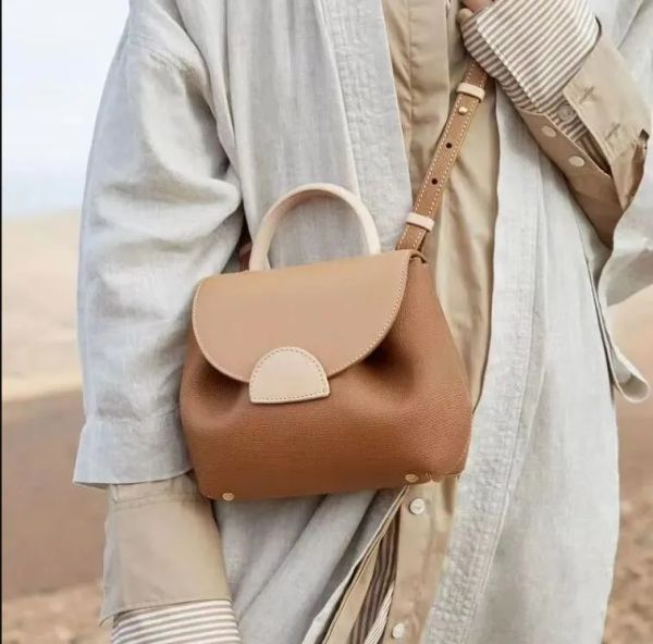 Damentaschen Number One Nano Handtaschen Damen Französisches Design leichte Luxus-Einzelschulter-Umhängetaschen Smiley-Gesichtstasche Leder tragbare Damentaschen Geldbörsen