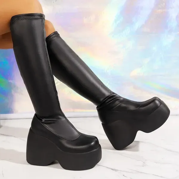 Botas sapatos para mulheres 2023 marca de inverno estilo gótico feminino tamanho grande 42 andando confortável plataforma punk zapatos