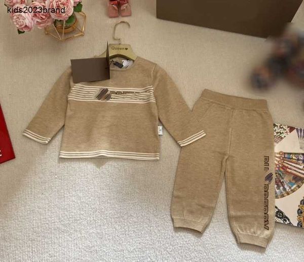 Novas crianças tracksuits designer criança terno de malha tamanho 73-110 mistura de lã material recém-nascido bebê camisola e calças dec10