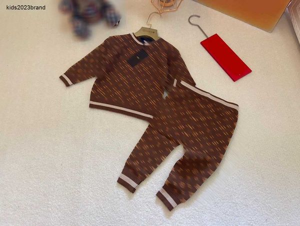 Novos trajes de tracksuits infantis de malha de malha tamanho 66-90 Logotipo de designer Flor Jacquard New Baby Sweater e calça