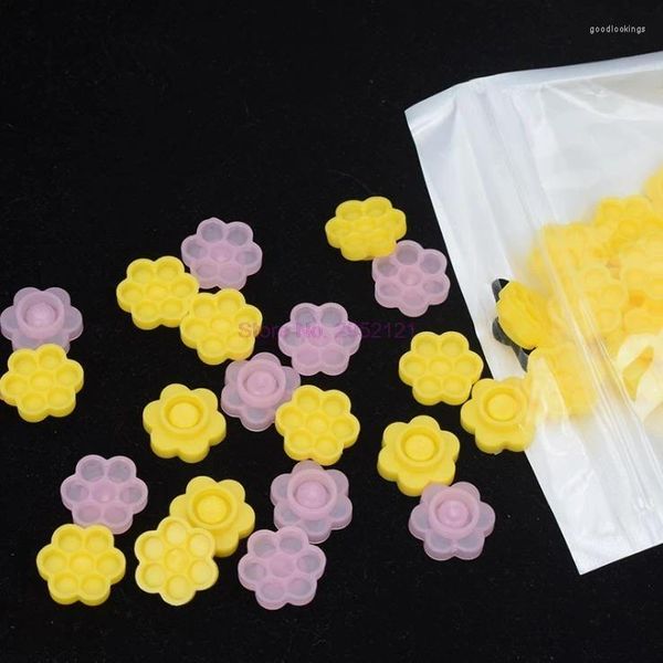 Yanlış Kirpikler 100 Bags 100 PCS/Torba 7in1 Çiçek şeklindeki Kirpik Uzatma Tutkal Kupaları Dövme Yapıştırıcı Pigment