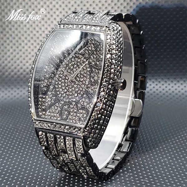Armbanduhren große Armbanduhren für Männer Mode Spezial Trendy Cover Kubaner Zirkon schwarzer Quarz Uhr WASHERORT