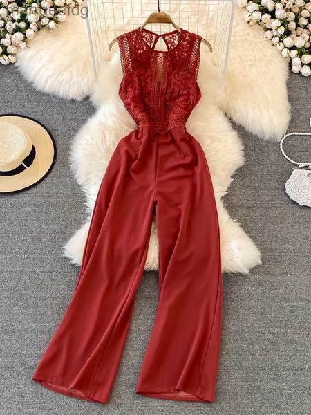 Women's Jumpsuits Barboteuses Sexy dentelle évider femmes barboteuse été décontracté col rond sans manches taille haute jambe large mince rouge/jaune combinaisons femme nouveau YQ231220