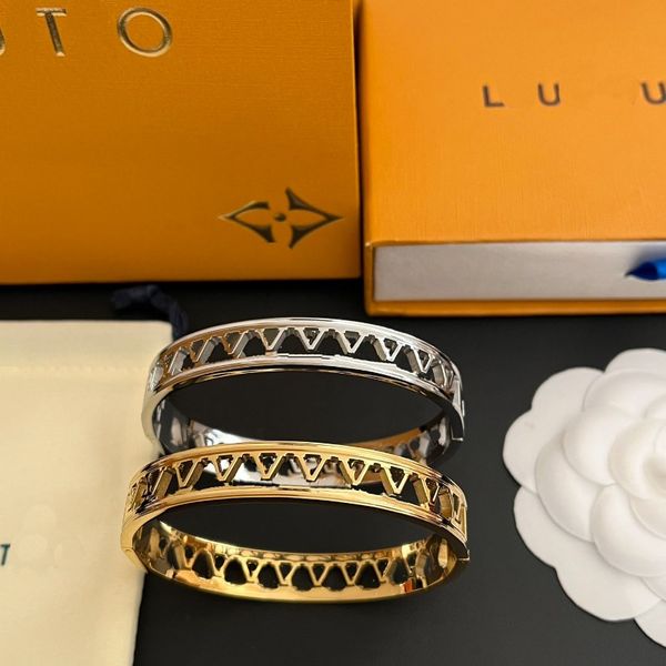 T GG Luxury Womens Letter Bangle Box Packaging Boutique Jewelry Nuovi regali di stile di moda Bange Classic Designer Jewelry Bracciale placcato argento 925