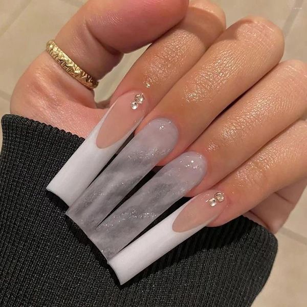 Накладные ногти во французском стиле, поддельные прозрачные, чистое желание, градиент, белый, серый цвет, прямоугольная форма, для профессионального салона