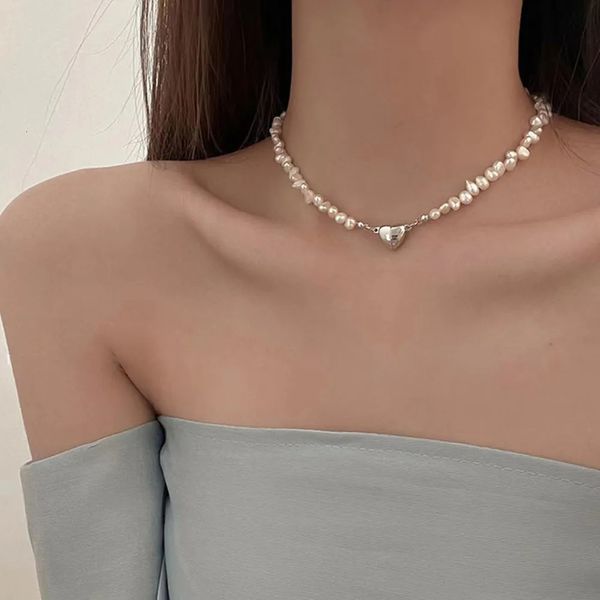 Caixas de jóias Sumeng Coreano Pearl Chain Gargantilha Colar Magnético Coração Pingente para Mulheres Meninas 2023 Moda Nupcial Presentes de Noivado 231219