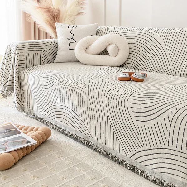 Nero Bianco Linee ondulate Copridivano Coperte con nappe Universalmente antiscivolo Divano Asciugamano Divano Fodera Coperta da letto Decorazioni per la casa 231220