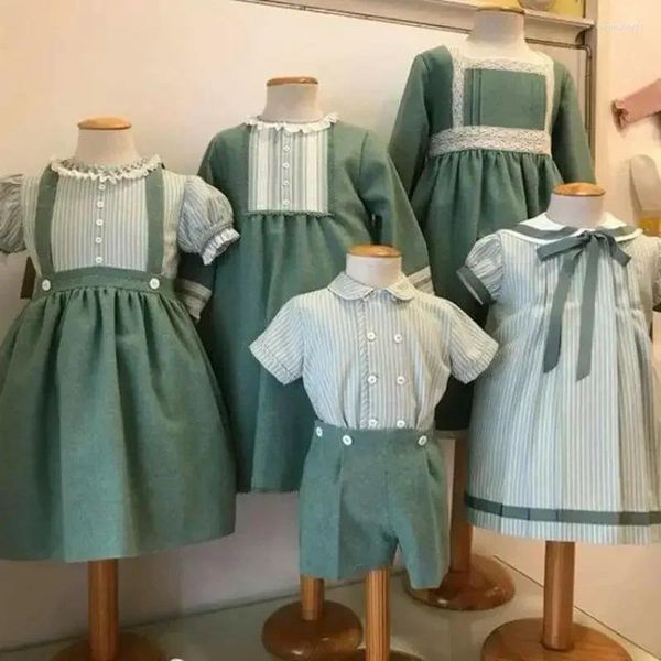 Set di abbigliamento 2023 Vestiti per bambini spagnoli Bambini Fratello Sorella Vestito abbinato Ragazzi 2 pezzi Set Vestito per bambina Vestito con gonna verde per bambina