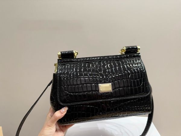 Kadınlar Moda Alışveriş Satışları Omuz Çantaları Retro Timsah Desen Tavaları Çanak Çantalar Deri Crossbody E bir Elçilik Çantaları Lüks Tasarımcı Cüzdanlar Sırt Çantası