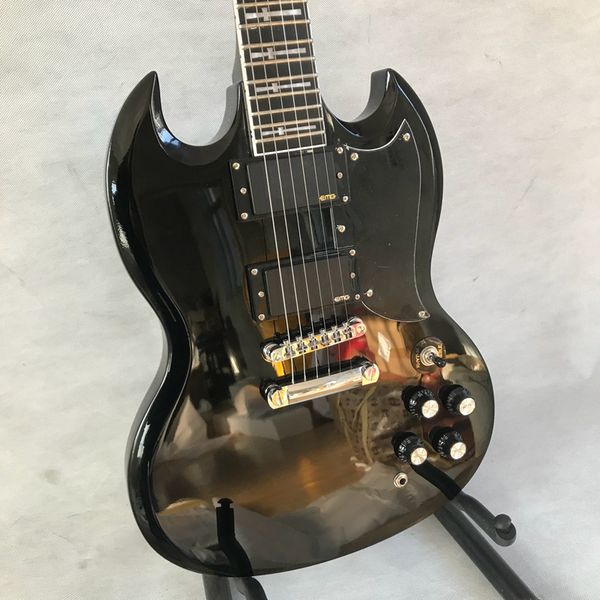 Commercio all'ingrosso - Chitarra elettrica SG nera in edizione limitata Angus Young hardware argento di alta qualità più recente Spedizione gratuita