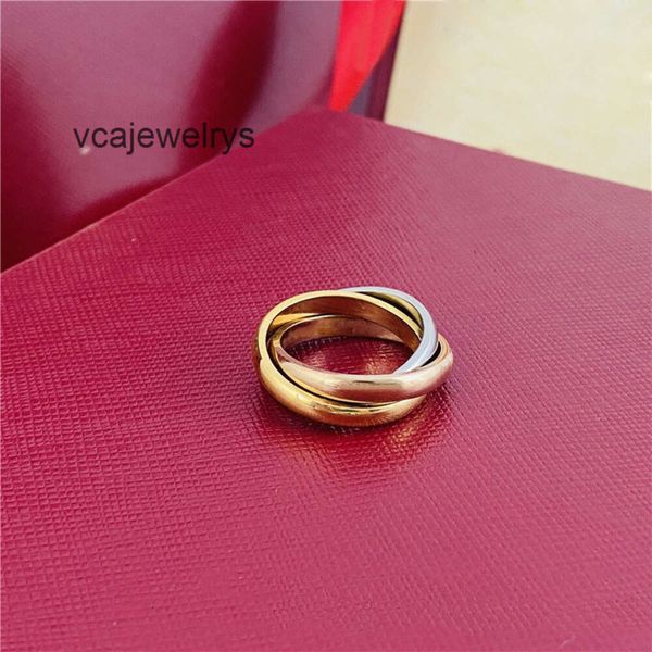 Designer Fashion Classic Trinity Tre Ring Wedding Ringe Weele's in acciaio inossidabile in acciaio inossidabile 3 anelli di lusso rotolanti di lusso Designi di dimensioni 5-11