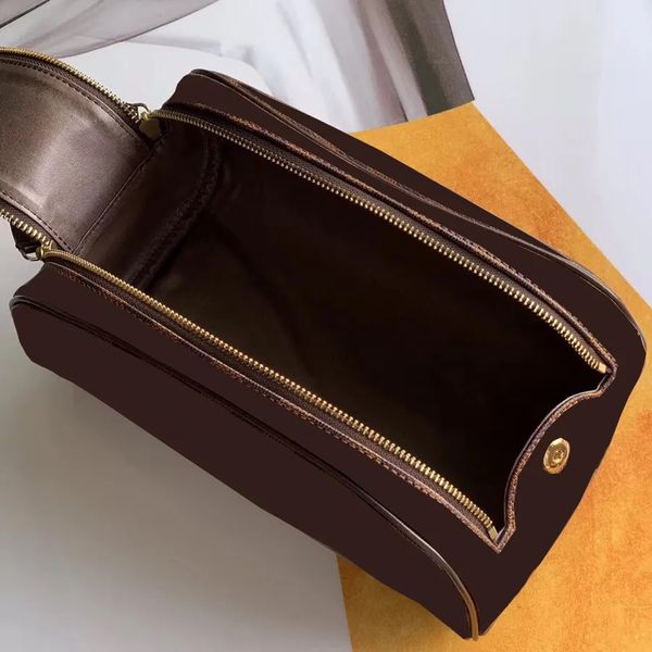 Bolsa de higiene pessoal King Size Men Sacos de Lavagem Extra Grandes Designers de luxuros de moda compõem bolsa de vaso sanitário cosmético Mulheres de maquiagem de beleza Pochette Accessoires Double Double