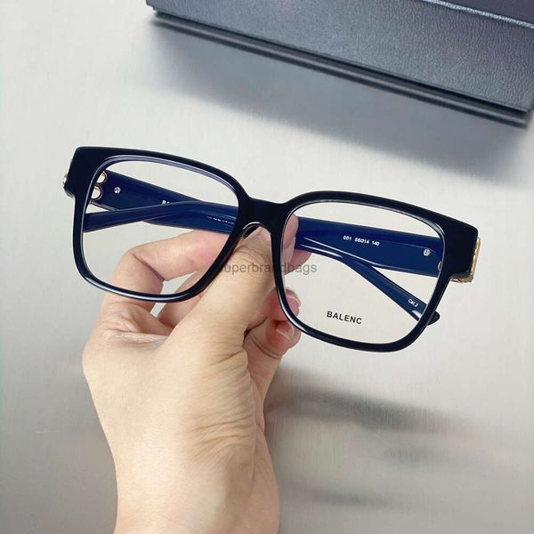 Occhiali da sole Balen New Paris Ciaga Home Anti Blue Light Academic Eyegless Frame B0104 Struttura a colore semplice per uomini e donne Lo stesso piatto di stile può essere abbinato a