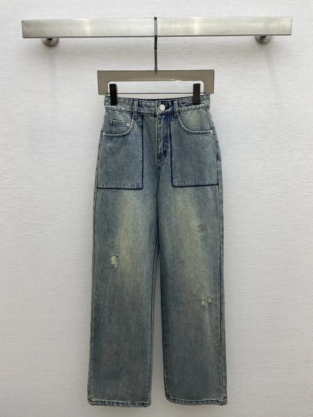 Frauenhose für den frühen Herbst zerrissen die Denim -Hose! Reicher Retro -Aroma groß und dünn