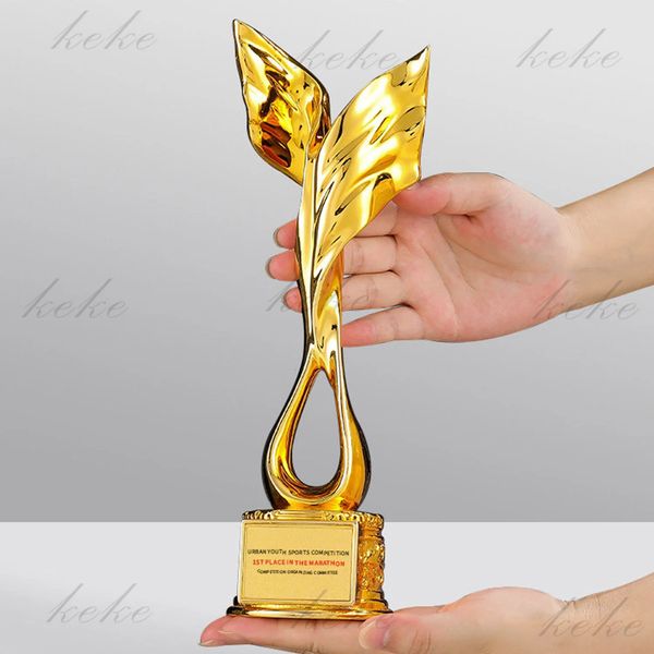 Troféu de resina personalizada para crianças performances Figuras miniaturas dançando árvores cantando deusa Piano Music Competition Gold 231220