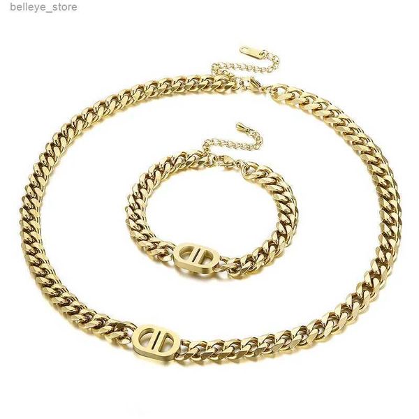 Braccialetti con ciondoli Tendenza classica Collana con doppia lettera D Bracciale Set per donna punk Catena spessa Collana con lettera in acciaio inossidabile non sbiadisce GioielliL23121