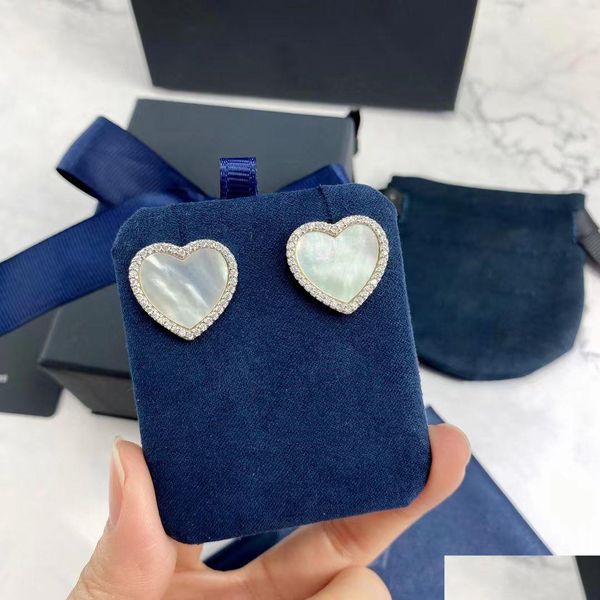 Stud Luxury A Brand Love Heart Designer Orecchini a bottone Donna Ragazze Bel fascino Perla Cuori eleganti Diamante Arcterxy Aretes Brincos Orecchio Dhcg2