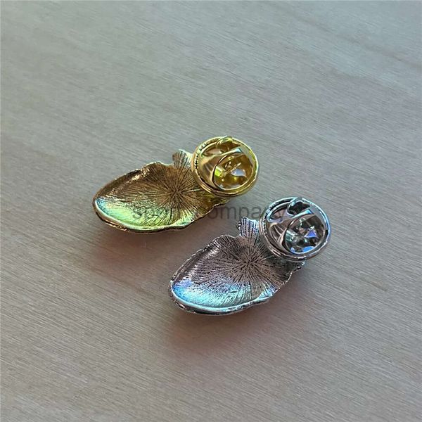 2024 Gothic Heart Emaille Brosche Rotkörper Organ Herz Metallabzeichen Gold/Silber Farbanlage Pins Punk Kleidung Schmuckzubehör Geschenk Mode Accessoire