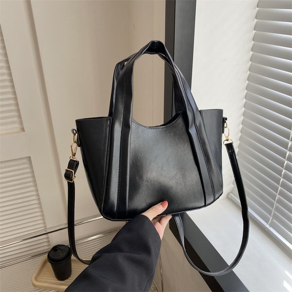 Borsa di pelle morbida di pelle per il tempo libero coreano Mashion Western in stile Western Colore SOLUSA PERCOLA PERCOLA CROVE CRUSS CRUST CCJ3084