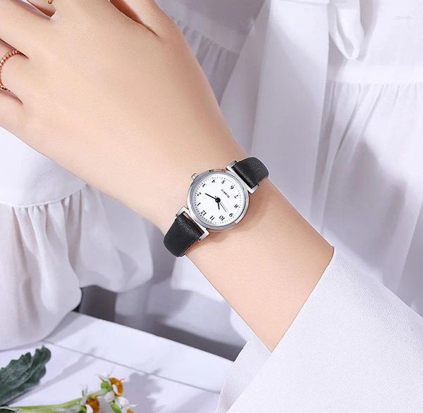 Orologi da polso che vendono orologi da donna squisiti e belli con sottile studente di quarzo specifico per esame minimalista.