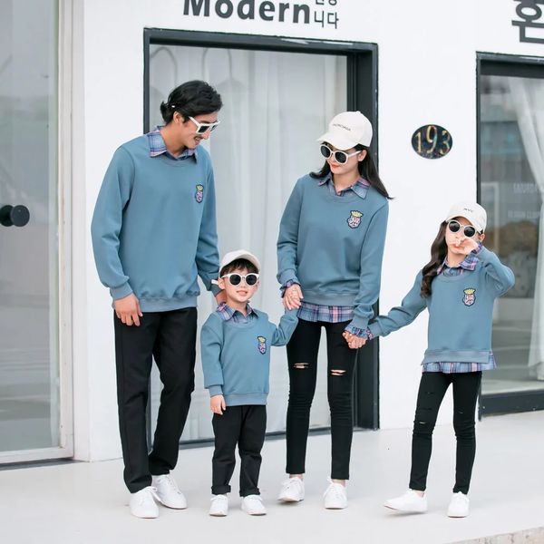 Abiti abbinati in famiglia Abbigliamento genitore-bambino vestiti genitore-kids maglione invernale autunno per bambini ragazze da uomo t-shirt da uomo 231220