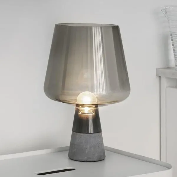 Tischlampen Nordic Kreative Wohnzimmer Schlafzimmer Kinder Studie Moderne Einfache Designer Farbe Kunst Modell Lampe