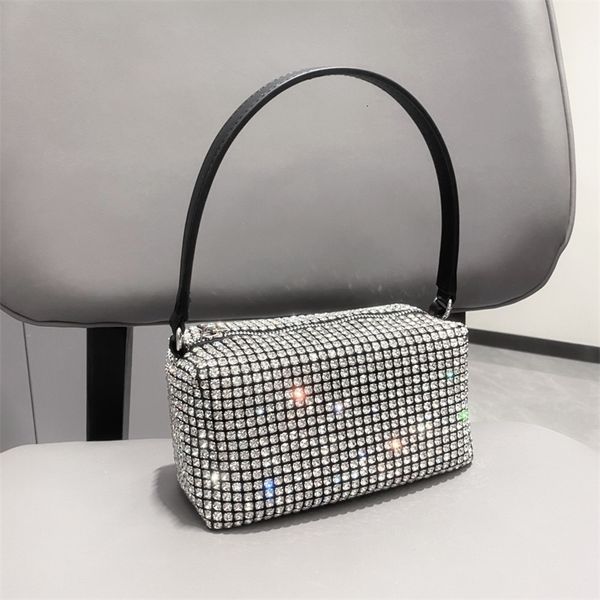 Borsa da sera con manico in argento con cristalli bling Top Borse da donna Borse e borsette Designer di lusso da donna l231220