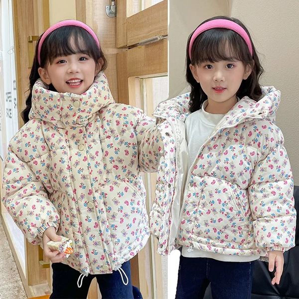 Coreano bebê menina inverno roupas superiores engrossar algodão acolchoado crianças quente floral com capuz de pelúcia outwear casaco crianças jaqueta 231220