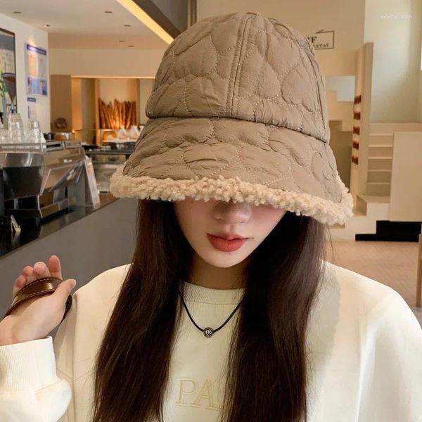 Beretler Koreli Kadın Sonbahar ve Kış Kuzu Hair Fisherman'ın Şapkası Plus Kaşmir Sıcak Ördek Kapağı