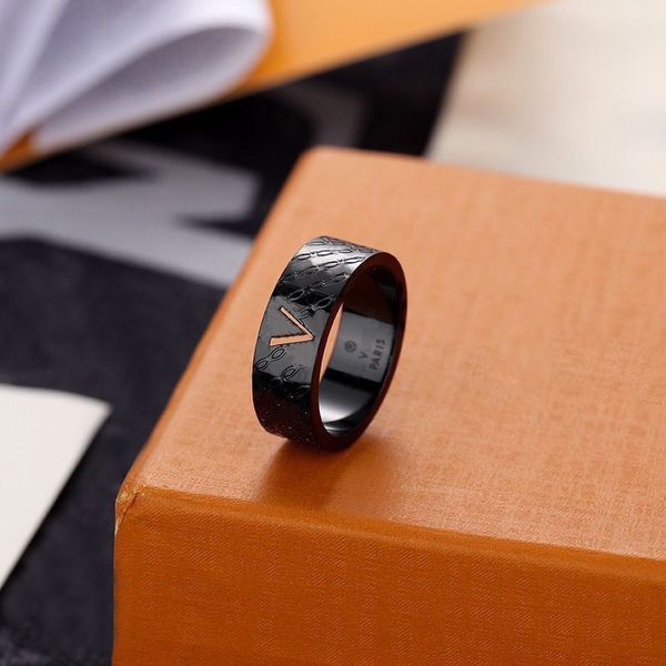 Luxurys Carving Band Rings Mens Goth Ring Designer Hollow Out Anéis