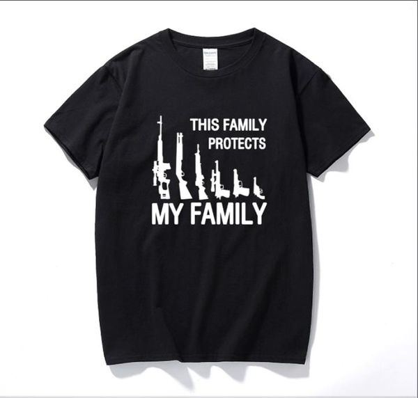 Esta família protege as armas da minha família, a camiseta engraçada dos homens de manga curta, as camisetas de desenho animado estampadas de algodão 2206246148929