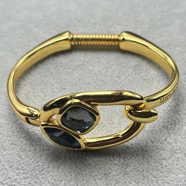 Unode50 Высококачественный нишевый браслет для драгоценных камней Модный и романтический ювелирный подарок для европейских американских женщин 231221