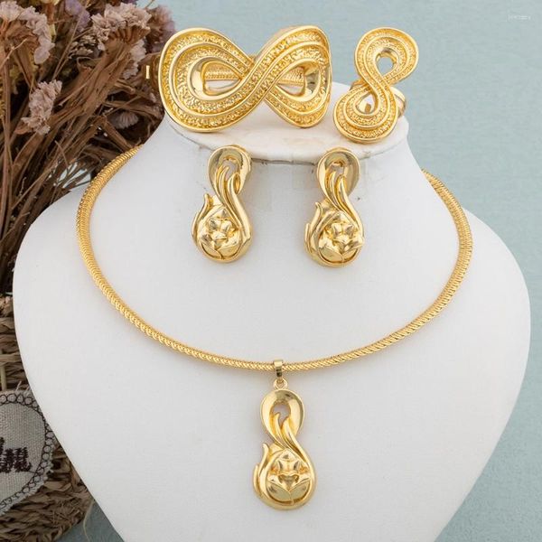 Halskette Ohrringe Set Dubai Mode Schmuck Hochzeit Braut 18K Gold plattiert 8 Design Armband Ring Klassische Dame Accessoire